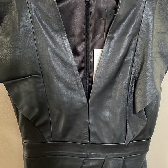 UTERQUE sheep LEATHER flutter mini dress faux wrap deep V neck zip back black S - Picture 5 of 16